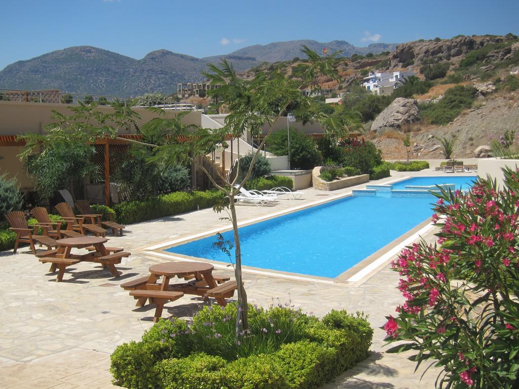 Lagada Resort Makrýgialos Exterior foto